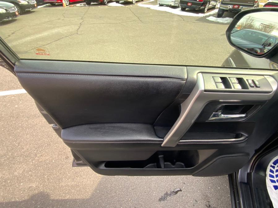 2014 Toyota 4Runner 4WD 4dr V6 SR5 (Natl), available for sale in Hartford, Connecticut | Franklin Motors Auto Sales LLC. Hartford, Connecticut 2014 Toyota 4Runner 4WD 4dr V6 SR5 (Natl), available for sale in Hartford, Connecticut | Franklin Motors Auto Sales LLC. Hartford, Connecticut