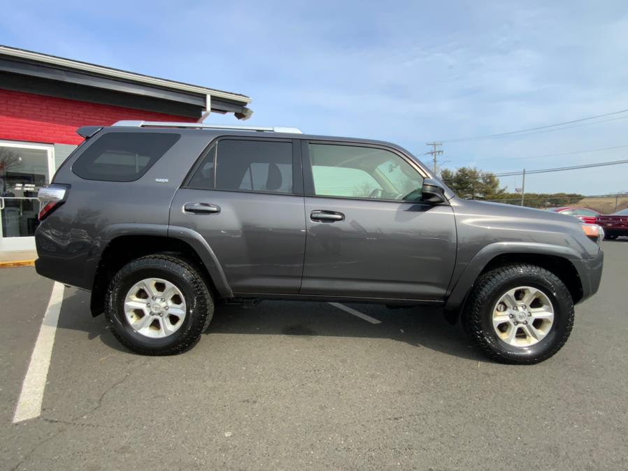 2014 Toyota 4Runner 4WD 4dr V6 SR5 (Natl), available for sale in Hartford, Connecticut | Franklin Motors Auto Sales LLC. Hartford, Connecticut 2014 Toyota 4Runner 4WD 4dr V6 SR5 (Natl), available for sale in Hartford, Connecticut | Franklin Motors Auto Sales LLC. Hartford, Connecticut