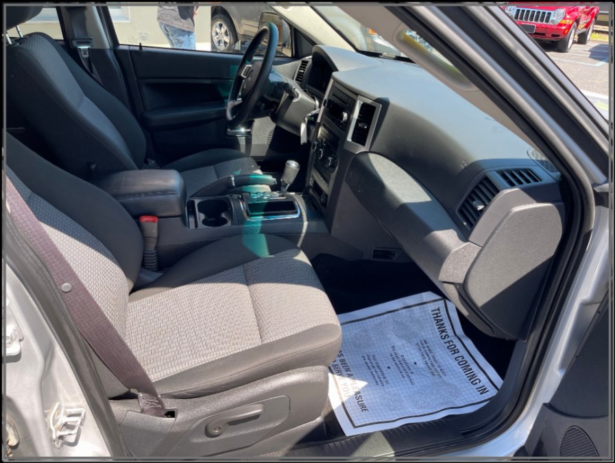 2009 Jeep Grand Cherokee 4WD 4dr Laredo, available for sale in Huntington Station, New York | My Auto Inc.. Huntington Station, New York 2009 Jeep Grand Cherokee 4WD 4dr Laredo, available for sale in Huntington Station, New York | My Auto Inc.. Huntington Station, New York