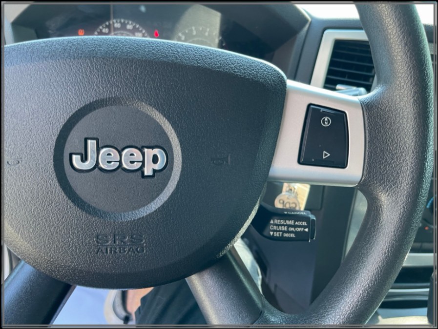 2009 Jeep Grand Cherokee 4WD 4dr Laredo, available for sale in Huntington Station, New York | My Auto Inc.. Huntington Station, New York 2009 Jeep Grand Cherokee 4WD 4dr Laredo, available for sale in Huntington Station, New York | My Auto Inc.. Huntington Station, New York