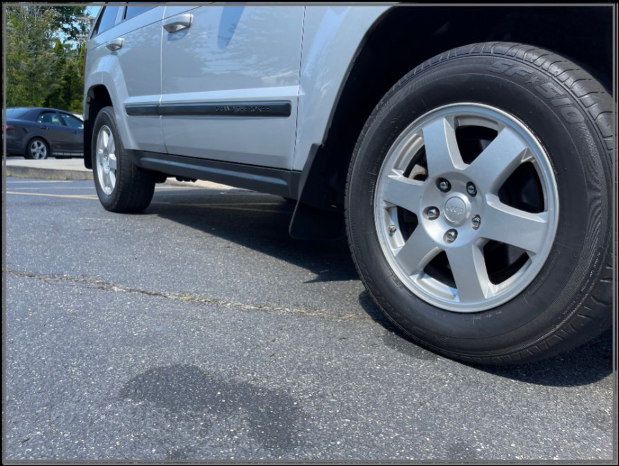 2009 Jeep Grand Cherokee 4WD 4dr Laredo, available for sale in Huntington Station, New York | My Auto Inc.. Huntington Station, New York 2009 Jeep Grand Cherokee 4WD 4dr Laredo, available for sale in Huntington Station, New York | My Auto Inc.. Huntington Station, New York