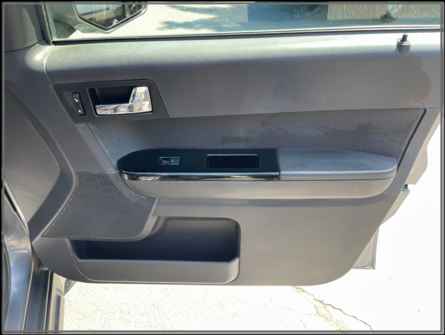 Used Ford Escape 4WD 4dr Limited 2011 | My Auto Inc.. Huntington Station, New York Used Ford Escape 4WD 4dr Limited 2011 | My Auto Inc.. Huntington Station, New York