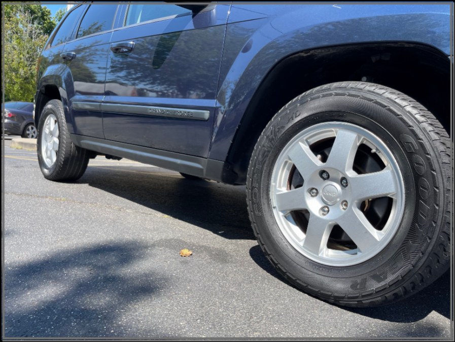 2009 Jeep Grand Cherokee 4WD 4dr Laredo, available for sale in Huntington Station, New York | My Auto Inc.. Huntington Station, New York 2009 Jeep Grand Cherokee 4WD 4dr Laredo, available for sale in Huntington Station, New York | My Auto Inc.. Huntington Station, New York