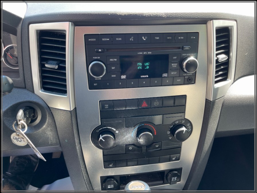 2009 Jeep Grand Cherokee 4WD 4dr Laredo, available for sale in Huntington Station, New York | My Auto Inc.. Huntington Station, New York 2009 Jeep Grand Cherokee 4WD 4dr Laredo, available for sale in Huntington Station, New York | My Auto Inc.. Huntington Station, New York