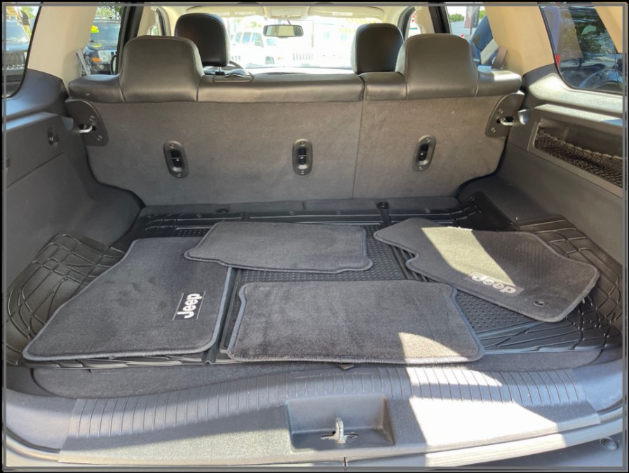 2009 Jeep Grand Cherokee 4WD 4dr Laredo, available for sale in Huntington Station, New York | My Auto Inc.. Huntington Station, New York 2009 Jeep Grand Cherokee 4WD 4dr Laredo, available for sale in Huntington Station, New York | My Auto Inc.. Huntington Station, New York