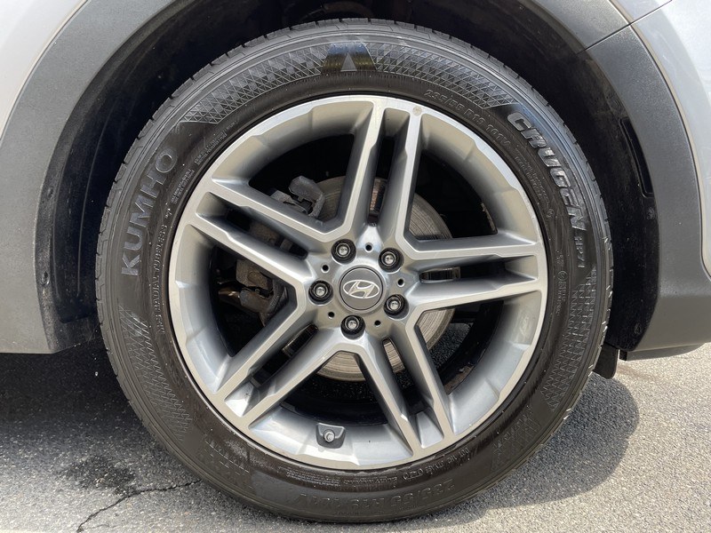 Used Hyundai Santa Fe Limited Ultimate 3.3L Auto AWD 2017 | Union Street Auto Sales. West Springfield, Massachusetts Used Hyundai Santa Fe Limited Ultimate 3.3L Auto AWD 2017 | Union Street Auto Sales. West Springfield, Massachusetts
