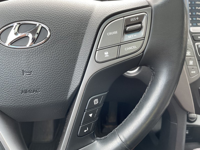 Used Hyundai Santa Fe Limited Ultimate 3.3L Auto AWD 2017 | Union Street Auto Sales. West Springfield, Massachusetts Used Hyundai Santa Fe Limited Ultimate 3.3L Auto AWD 2017 | Union Street Auto Sales. West Springfield, Massachusetts
