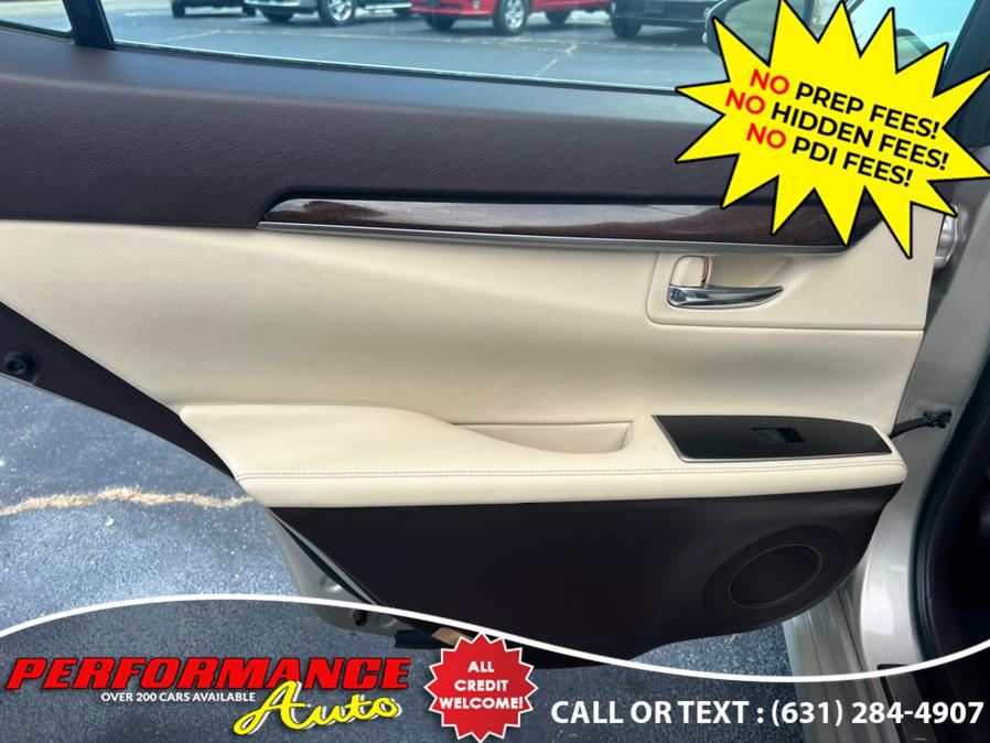 2016 Lexus ES 350 4dr Sdn, available for sale in Bohemia, New York | Performance Auto Inc. Bohemia, New York 2016 Lexus ES 350 4dr Sdn, available for sale in Bohemia, New York | Performance Auto Inc. Bohemia, New York