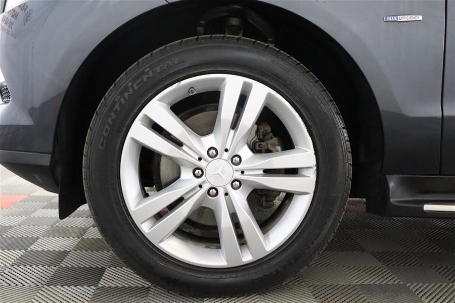 2012 Mercedes-benz Ml 350 4MATIC, available for sale in Paterson, New Jersey | Fast Track Motors. Paterson, New Jersey 2012 Mercedes-benz Ml 350 4MATIC, available for sale in Paterson, New Jersey | Fast Track Motors. Paterson, New Jersey