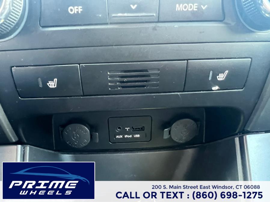 Used Kia Sorento 2WD 4dr V6 SX 2011 | Prime Wheels. East Windsor, Connecticut Used Kia Sorento 2WD 4dr V6 SX 2011 | Prime Wheels. East Windsor, Connecticut