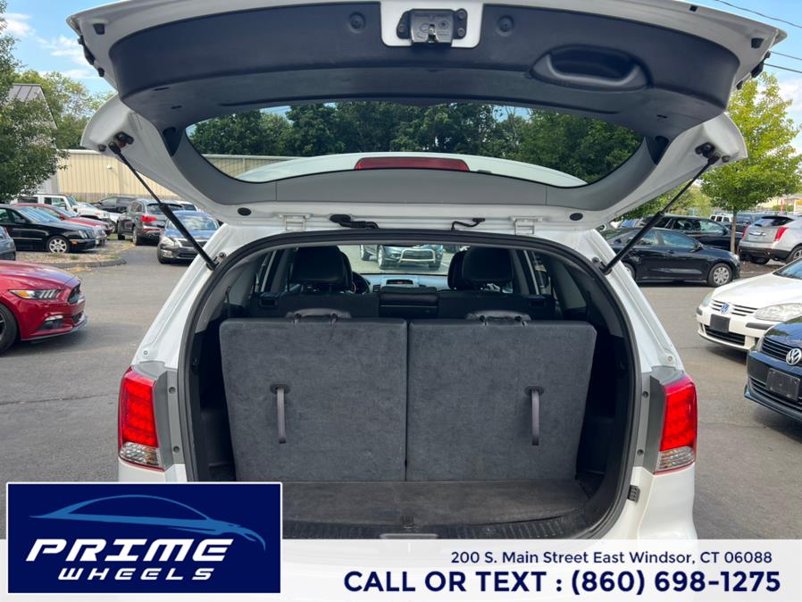 Used Kia Sorento 2WD 4dr V6 SX 2011 | Prime Wheels. East Windsor, Connecticut Used Kia Sorento 2WD 4dr V6 SX 2011 | Prime Wheels. East Windsor, Connecticut