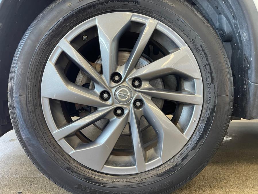 2016 Nissan Rogue AWD 4dr SL, available for sale in Inwood, New York | 5 Towns Drive. Inwood, New York 2016 Nissan Rogue AWD 4dr SL, available for sale in Inwood, New York | 5 Towns Drive. Inwood, New York