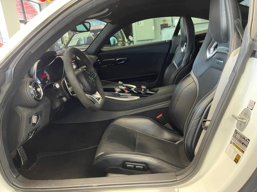 Used Mercedes-Benz AMG GT AMG GT Coupe 2017 | 5 Towns Drive. Inwood, New York Used Mercedes-Benz AMG GT AMG GT Coupe 2017 | 5 Towns Drive. Inwood, New York