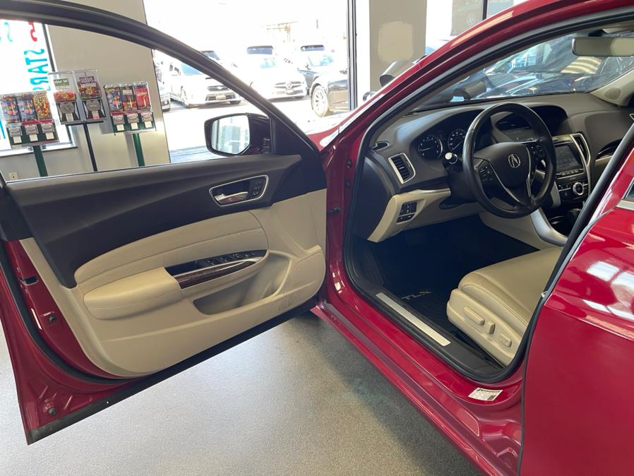 2018 Acura TLX 2.4L FWD, available for sale in Inwood, New York | 5 Towns Drive. Inwood, New York 2018 Acura TLX 2.4L FWD, available for sale in Inwood, New York | 5 Towns Drive. Inwood, New York