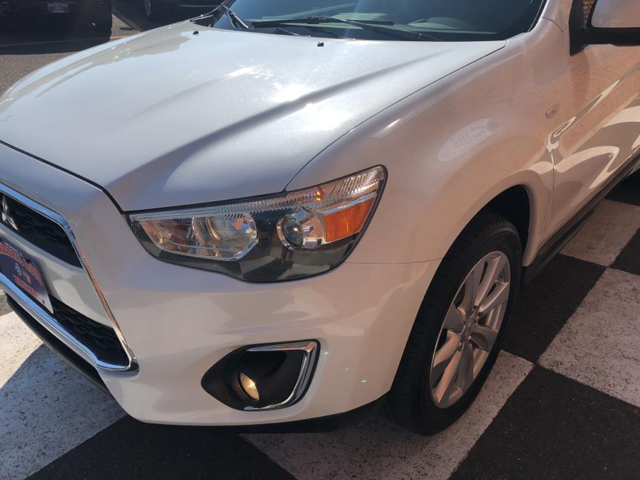 2015 Mitsubishi Outlander Sport FWD 4dr ES, available for sale in Waterbury, Connecticut | National Auto Brokers, Inc.. Waterbury, Connecticut 2015 Mitsubishi Outlander Sport FWD 4dr ES, available for sale in Waterbury, Connecticut | National Auto Brokers, Inc.. Waterbury, Connecticut