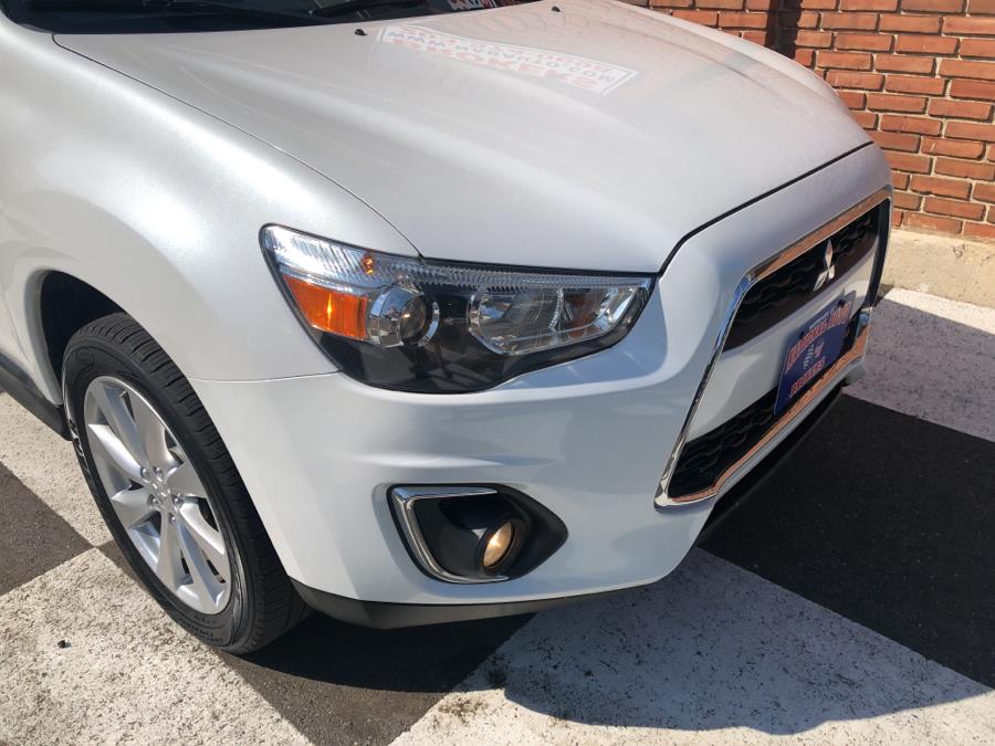 2015 Mitsubishi Outlander Sport FWD 4dr ES, available for sale in Waterbury, Connecticut | National Auto Brokers, Inc.. Waterbury, Connecticut 2015 Mitsubishi Outlander Sport FWD 4dr ES, available for sale in Waterbury, Connecticut | National Auto Brokers, Inc.. Waterbury, Connecticut