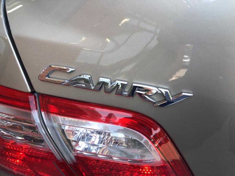 2009 Toyota Camry 4dr Sdn Auto XLE, available for sale in Waterbury, Connecticut | National Auto Brokers, Inc.. Waterbury, Connecticut 2009 Toyota Camry 4dr Sdn Auto XLE, available for sale in Waterbury, Connecticut | National Auto Brokers, Inc.. Waterbury, Connecticut