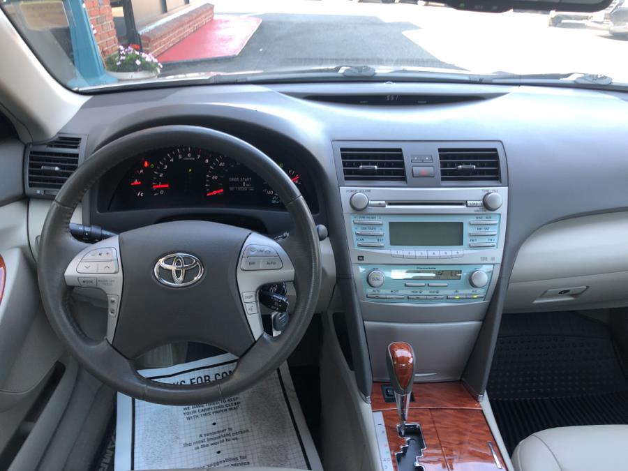 2009 Toyota Camry 4dr Sdn Auto XLE, available for sale in Waterbury, Connecticut | National Auto Brokers, Inc.. Waterbury, Connecticut 2009 Toyota Camry 4dr Sdn Auto XLE, available for sale in Waterbury, Connecticut | National Auto Brokers, Inc.. Waterbury, Connecticut