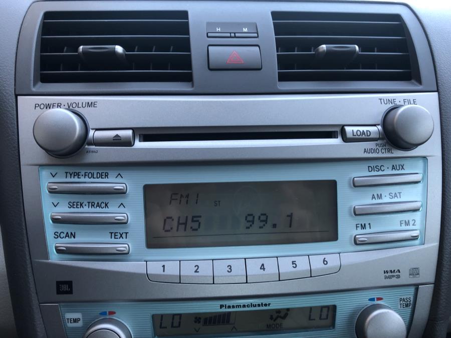 2009 Toyota Camry 4dr Sdn Auto XLE, available for sale in Waterbury, Connecticut | National Auto Brokers, Inc.. Waterbury, Connecticut 2009 Toyota Camry 4dr Sdn Auto XLE, available for sale in Waterbury, Connecticut | National Auto Brokers, Inc.. Waterbury, Connecticut