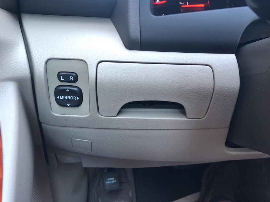 2009 Toyota Camry 4dr Sdn Auto XLE, available for sale in Waterbury, Connecticut | National Auto Brokers, Inc.. Waterbury, Connecticut 2009 Toyota Camry 4dr Sdn Auto XLE, available for sale in Waterbury, Connecticut | National Auto Brokers, Inc.. Waterbury, Connecticut