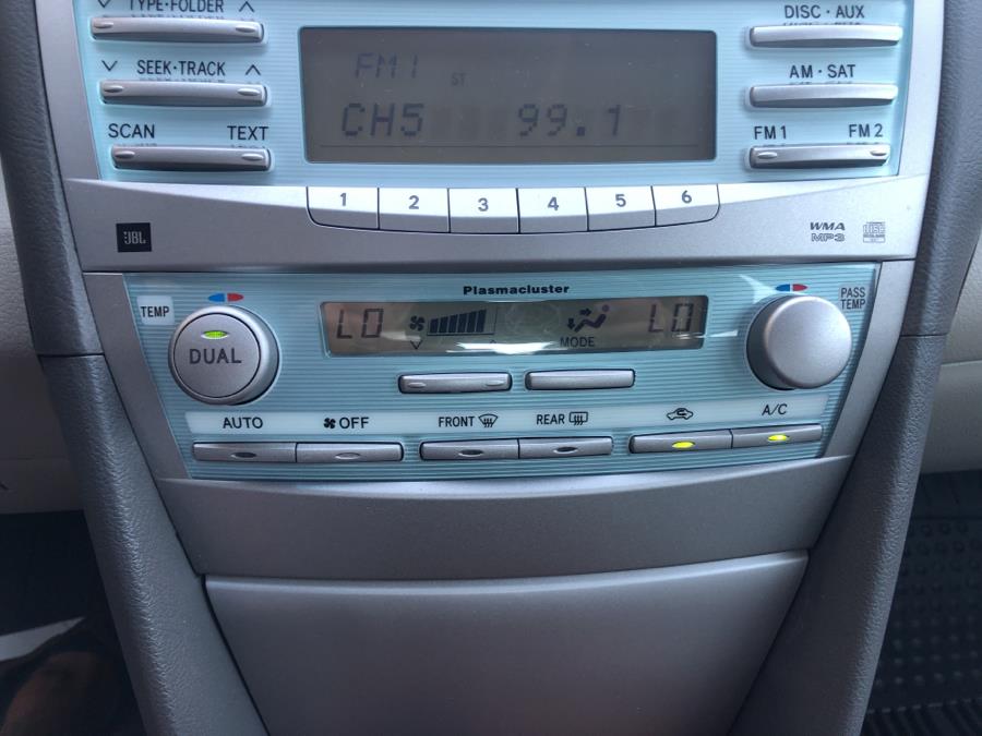 2009 Toyota Camry 4dr Sdn Auto XLE, available for sale in Waterbury, Connecticut | National Auto Brokers, Inc.. Waterbury, Connecticut 2009 Toyota Camry 4dr Sdn Auto XLE, available for sale in Waterbury, Connecticut | National Auto Brokers, Inc.. Waterbury, Connecticut