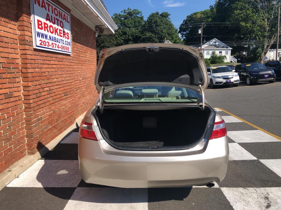 2009 Toyota Camry 4dr Sdn Auto XLE, available for sale in Waterbury, Connecticut | National Auto Brokers, Inc.. Waterbury, Connecticut 2009 Toyota Camry 4dr Sdn Auto XLE, available for sale in Waterbury, Connecticut | National Auto Brokers, Inc.. Waterbury, Connecticut