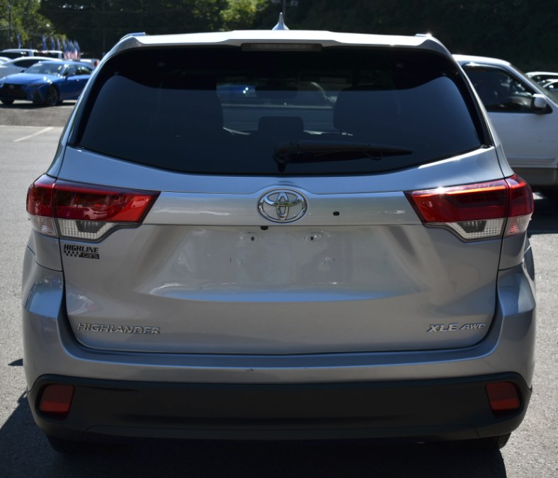 2019 Toyota Highlander XLE V6 AWD, available for sale in Waterbury, Connecticut | Highline Car Connection. Waterbury, Connecticut 2019 Toyota Highlander XLE V6 AWD, available for sale in Waterbury, Connecticut | Highline Car Connection. Waterbury, Connecticut