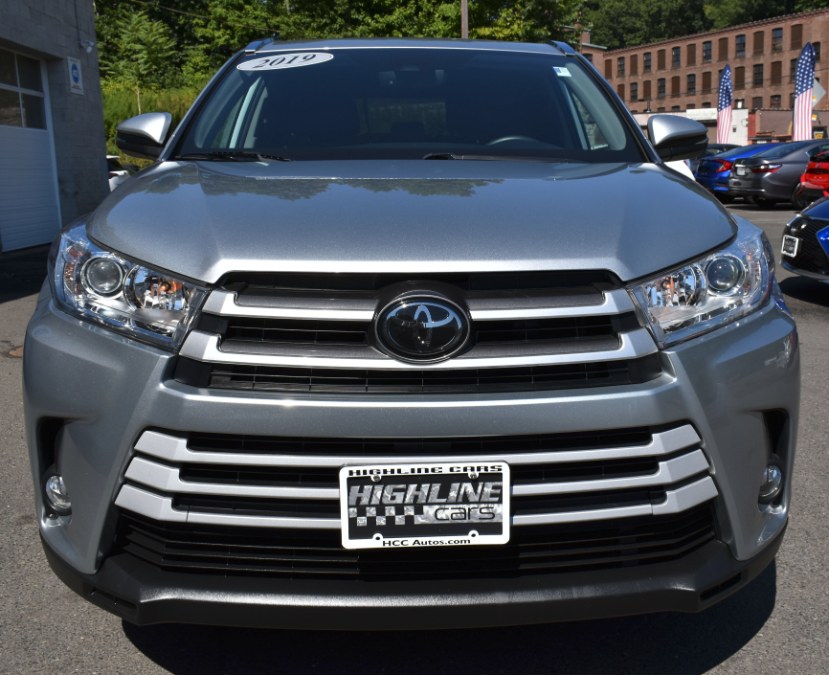 2019 Toyota Highlander XLE V6 AWD, available for sale in Waterbury, Connecticut | Highline Car Connection. Waterbury, Connecticut 2019 Toyota Highlander XLE V6 AWD, available for sale in Waterbury, Connecticut | Highline Car Connection. Waterbury, Connecticut