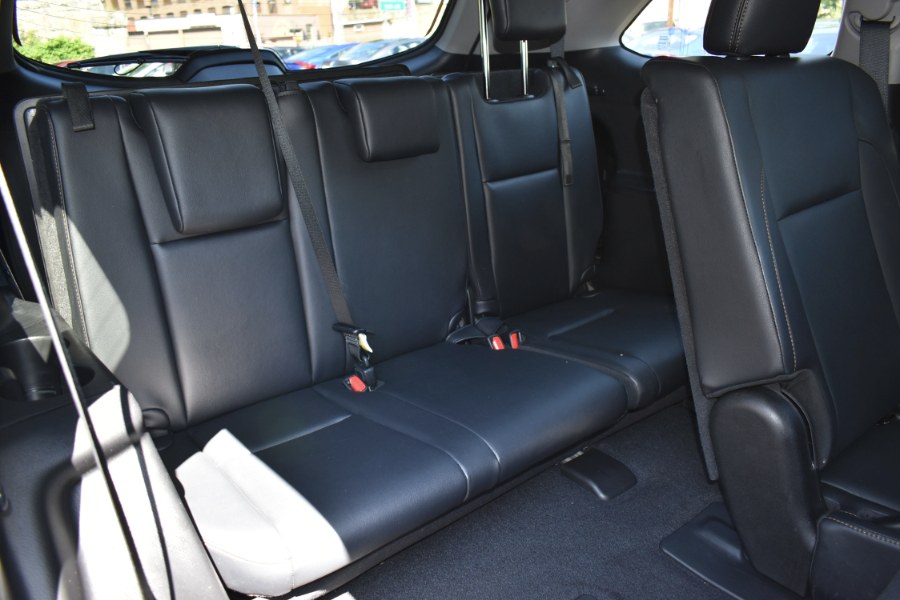 2019 Toyota Highlander XLE V6 AWD, available for sale in Waterbury, Connecticut | Highline Car Connection. Waterbury, Connecticut 2019 Toyota Highlander XLE V6 AWD, available for sale in Waterbury, Connecticut | Highline Car Connection. Waterbury, Connecticut