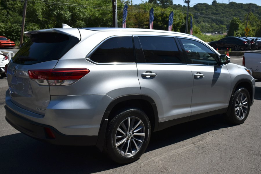 2019 Toyota Highlander XLE V6 AWD, available for sale in Waterbury, Connecticut | Highline Car Connection. Waterbury, Connecticut 2019 Toyota Highlander XLE V6 AWD, available for sale in Waterbury, Connecticut | Highline Car Connection. Waterbury, Connecticut