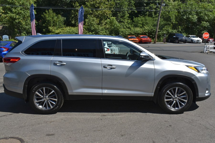 2019 Toyota Highlander XLE V6 AWD, available for sale in Waterbury, Connecticut | Highline Car Connection. Waterbury, Connecticut 2019 Toyota Highlander XLE V6 AWD, available for sale in Waterbury, Connecticut | Highline Car Connection. Waterbury, Connecticut