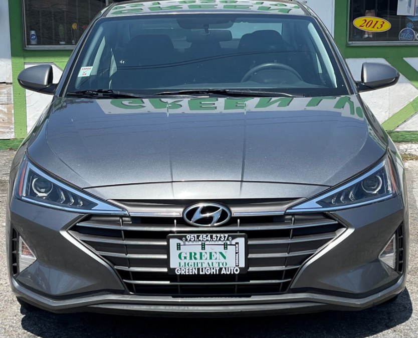Used Hyundai Elantra SE Auto 2019 | Green Light Auto. Corona, California Used Hyundai Elantra SE Auto 2019 | Green Light Auto. Corona, California