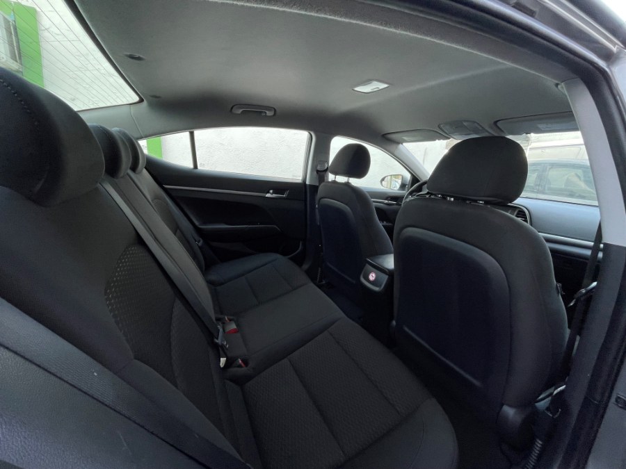 Used Hyundai Elantra SE Auto 2019 | Green Light Auto. Corona, California Used Hyundai Elantra SE Auto 2019 | Green Light Auto. Corona, California