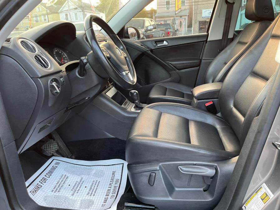 2011 Volkswagen Tiguan 4WD 4dr SE 4Motion wSunroof & Navi, available for sale in Irvington , New Jersey | Auto Haus of Irvington Corp. Irvington , New Jersey 2011 Volkswagen Tiguan 4WD 4dr SE 4Motion wSunroof & Navi, available for sale in Irvington , New Jersey | Auto Haus of Irvington Corp. Irvington , New Jersey