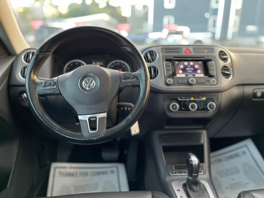 2011 Volkswagen Tiguan 4WD 4dr SE 4Motion wSunroof & Navi, available for sale in Irvington , New Jersey | Auto Haus of Irvington Corp. Irvington , New Jersey 2011 Volkswagen Tiguan 4WD 4dr SE 4Motion wSunroof & Navi, available for sale in Irvington , New Jersey | Auto Haus of Irvington Corp. Irvington , New Jersey