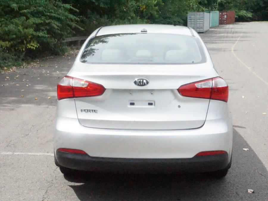 2015 Kia Forte 4dr Sdn Auto LX, available for sale in New Britain, Connecticut | Supreme Automotive. New Britain, Connecticut 2015 Kia Forte 4dr Sdn Auto LX, available for sale in New Britain, Connecticut | Supreme Automotive. New Britain, Connecticut