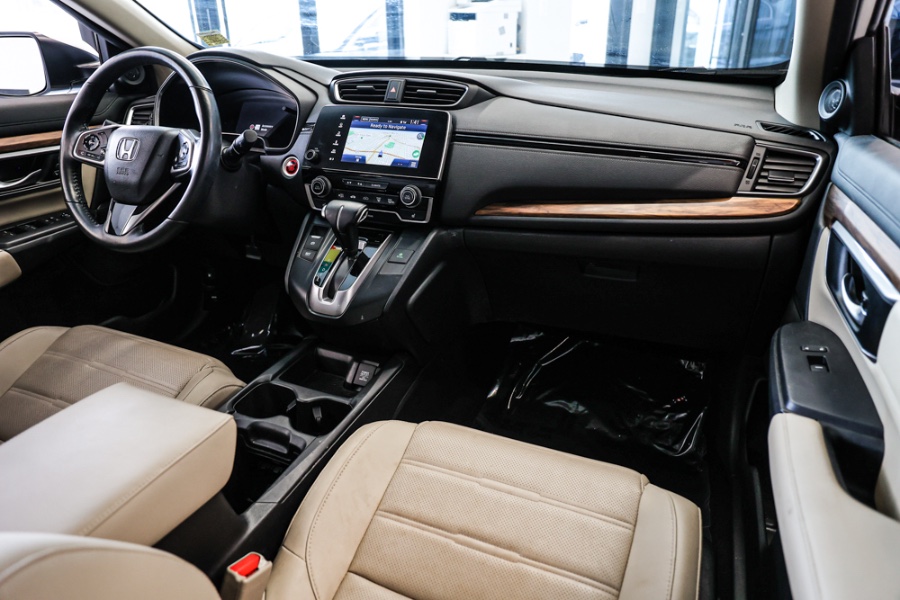 Used Honda CR-V Touring AWD 2019 | 26 Motors Long Island. ELMONT, New York Used Honda CR-V Touring AWD 2019 | 26 Motors Long Island. ELMONT, New York