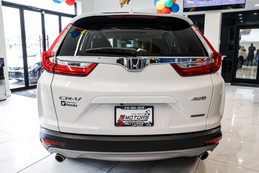 Used Honda CR-V Touring AWD 2019 | 26 Motors Long Island. ELMONT, New York Used Honda CR-V Touring AWD 2019 | 26 Motors Long Island. ELMONT, New York