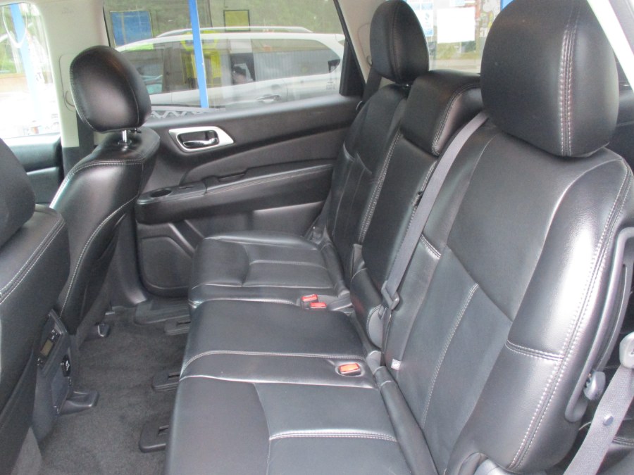 Used Nissan Pathfinder 4WD 4dr SV 2015 | Cos Central Auto. Meriden, Connecticut Used Nissan Pathfinder 4WD 4dr SV 2015 | Cos Central Auto. Meriden, Connecticut