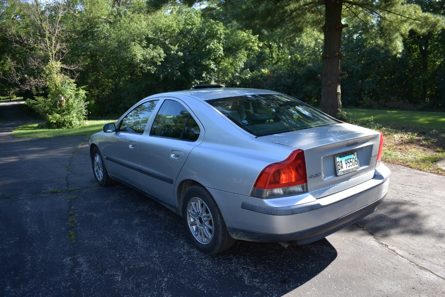 2004 Volvo S60 2.4L Auto w/Sunroof, available for sale in Plainfield, Illinois | Showcase of Cycles. Plainfield, Illinois