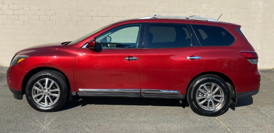 2014 Nissan Pathfinder 4WD 4dr S, available for sale in Clinton, Connecticut | M&M Motors International. Clinton, Connecticut 2014 Nissan Pathfinder 4WD 4dr S, available for sale in Clinton, Connecticut | M&M Motors International. Clinton, Connecticut