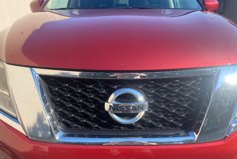 2014 Nissan Pathfinder 4WD 4dr S, available for sale in Clinton, Connecticut | M&M Motors International. Clinton, Connecticut 2014 Nissan Pathfinder 4WD 4dr S, available for sale in Clinton, Connecticut | M&M Motors International. Clinton, Connecticut