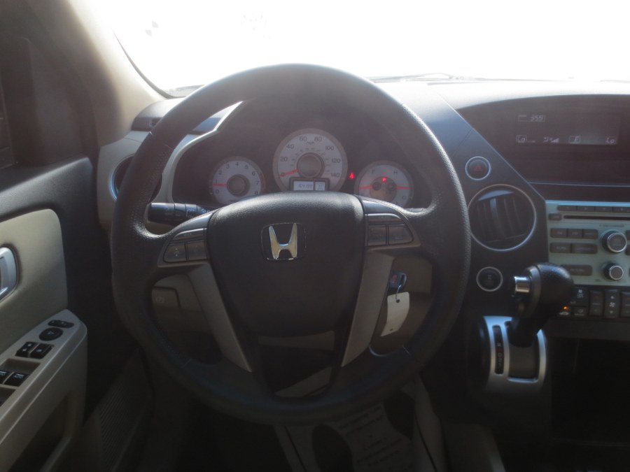 2010 Honda Pilot 4WD 4dr EX, available for sale in Santa Ana, California | Auto Max Of Santa Ana. Santa Ana, California 2010 Honda Pilot 4WD 4dr EX, available for sale in Santa Ana, California | Auto Max Of Santa Ana. Santa Ana, California