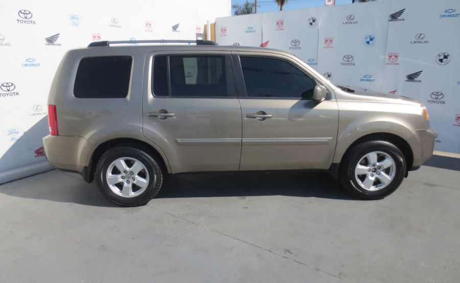 2010 Honda Pilot 4WD 4dr EX, available for sale in Santa Ana, California | Auto Max Of Santa Ana. Santa Ana, California 2010 Honda Pilot 4WD 4dr EX, available for sale in Santa Ana, California | Auto Max Of Santa Ana. Santa Ana, California