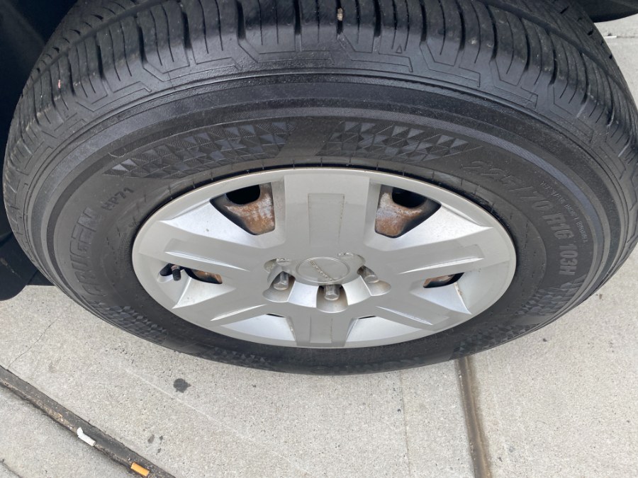 2012 Dodge Journey FWD 4dr American Value Pkg, available for sale in Middle Village, New York | Middle Village Motors . Middle Village, New York 2012 Dodge Journey FWD 4dr American Value Pkg, available for sale in Middle Village, New York | Middle Village Motors . Middle Village, New York