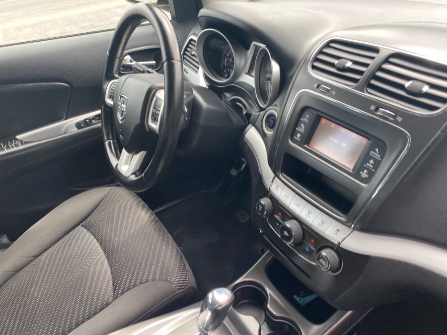 2012 Dodge Journey FWD 4dr American Value Pkg, available for sale in Middle Village, New York | Middle Village Motors . Middle Village, New York 2012 Dodge Journey FWD 4dr American Value Pkg, available for sale in Middle Village, New York | Middle Village Motors . Middle Village, New York