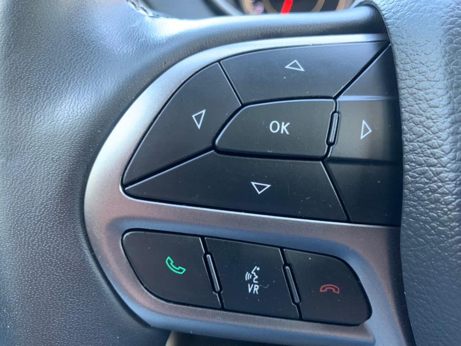 2019 Jeep Cherokee Limited 4x4, available for sale in Newark , New Jersey | Champion Used Auto Sales 2. Newark , New Jersey 2019 Jeep Cherokee Limited 4x4, available for sale in Newark , New Jersey | Champion Used Auto Sales 2. Newark , New Jersey