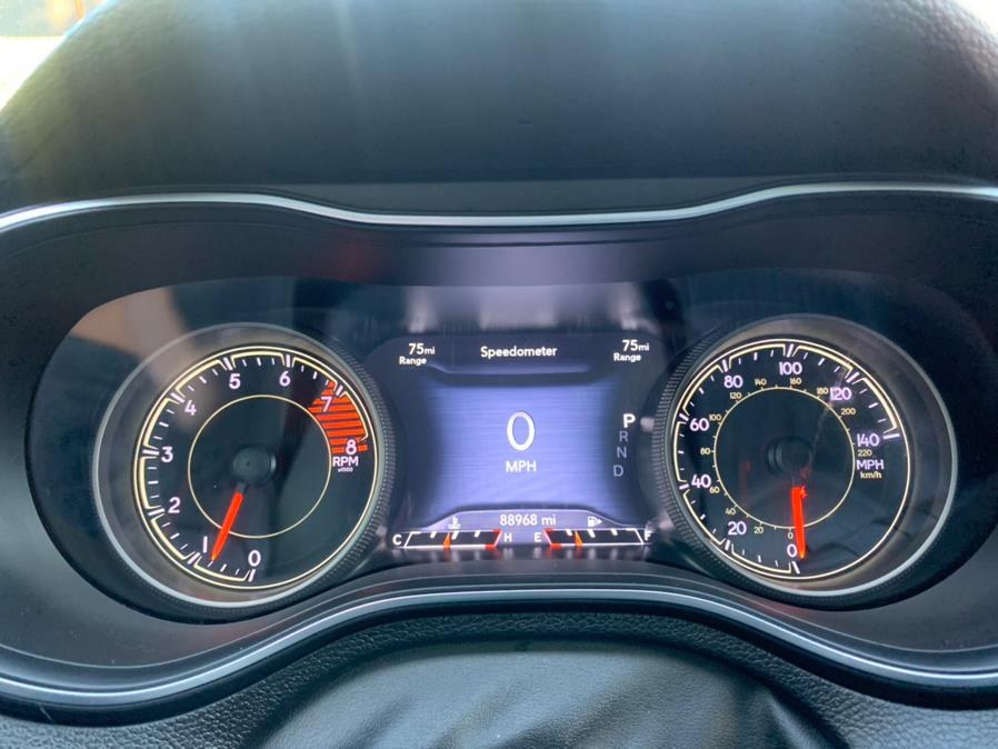 2019 Jeep Cherokee Limited 4x4, available for sale in Newark , New Jersey | Champion Used Auto Sales 2. Newark , New Jersey 2019 Jeep Cherokee Limited 4x4, available for sale in Newark , New Jersey | Champion Used Auto Sales 2. Newark , New Jersey