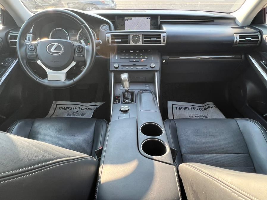 Used Lexus IS 250 4dr Sport Sdn AWD 2015 | Champion Used Auto Sales 2. Newark , New Jersey Used Lexus IS 250 4dr Sport Sdn AWD 2015 | Champion Used Auto Sales 2. Newark , New Jersey