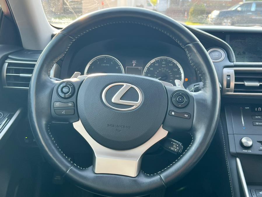 Used Lexus IS 250 4dr Sport Sdn AWD 2015 | Champion Used Auto Sales 2. Newark , New Jersey Used Lexus IS 250 4dr Sport Sdn AWD 2015 | Champion Used Auto Sales 2. Newark , New Jersey